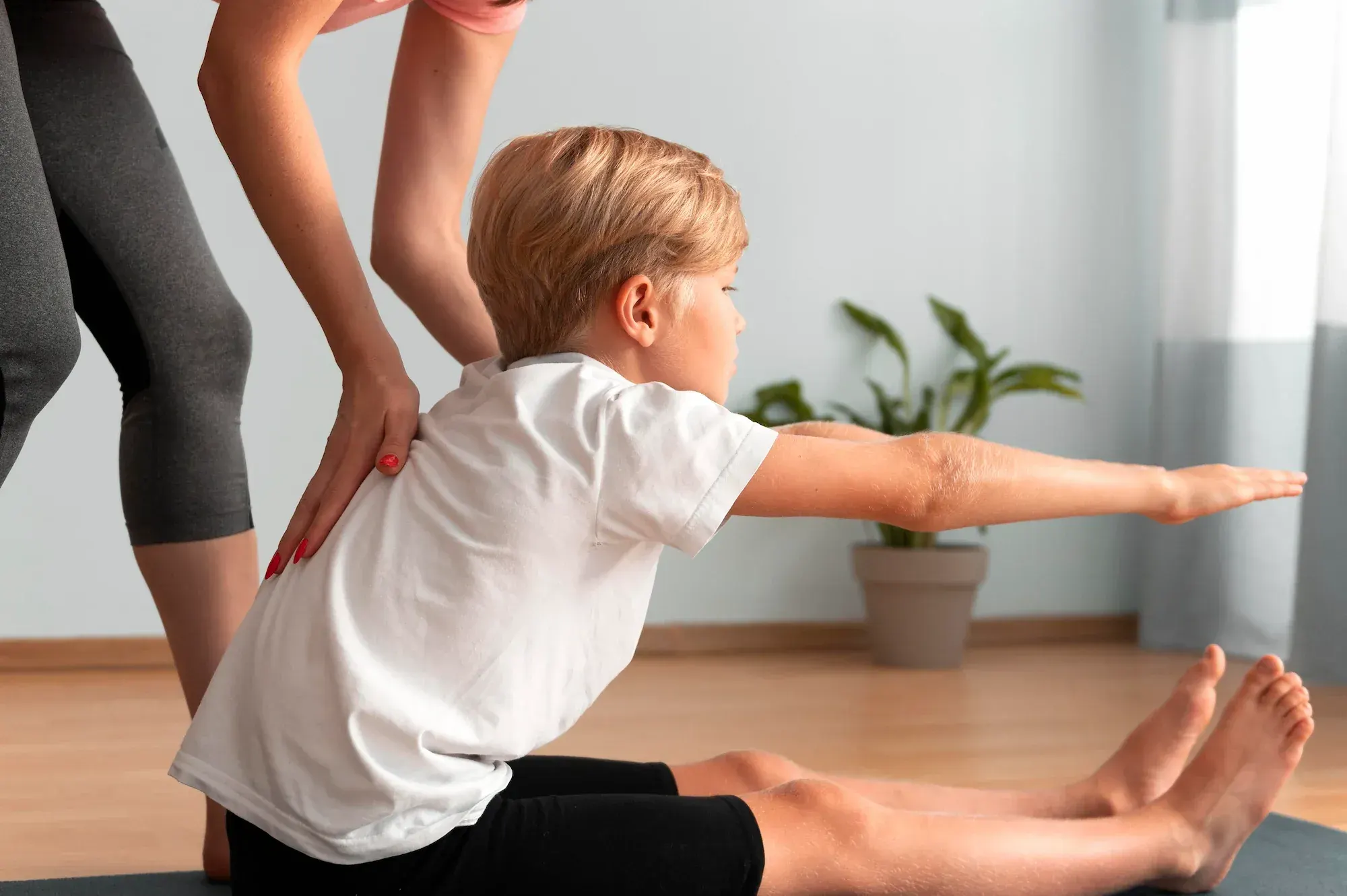 Abstract soft gradient background representing pediatric spinal wellness and growth